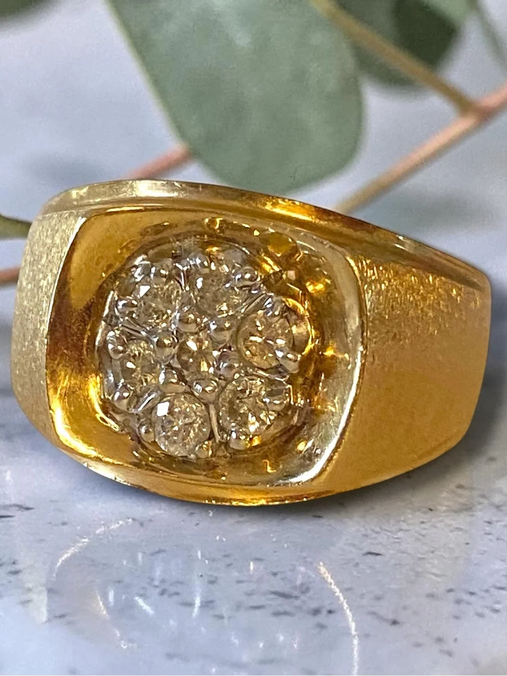 MENS Vintage 14k Yellow Gold Seven DIAMOND CLUSTER Statement Ring Size 10.25